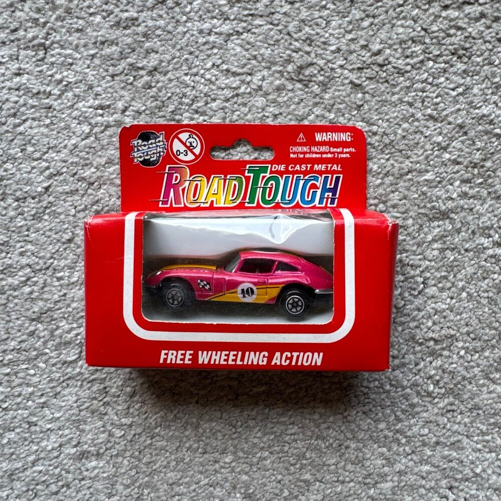 Vintage Yat Ming Jaguar E Type #1010 Road Tough Die Cast Metal Model Car